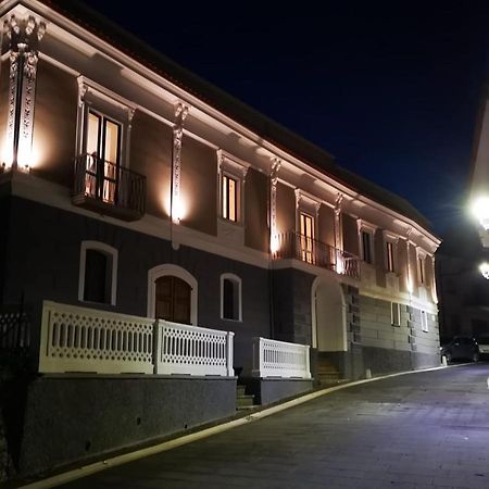 Mastu Gilardo Apartment San Pietro al Tanagro ภายนอก รูปภาพ