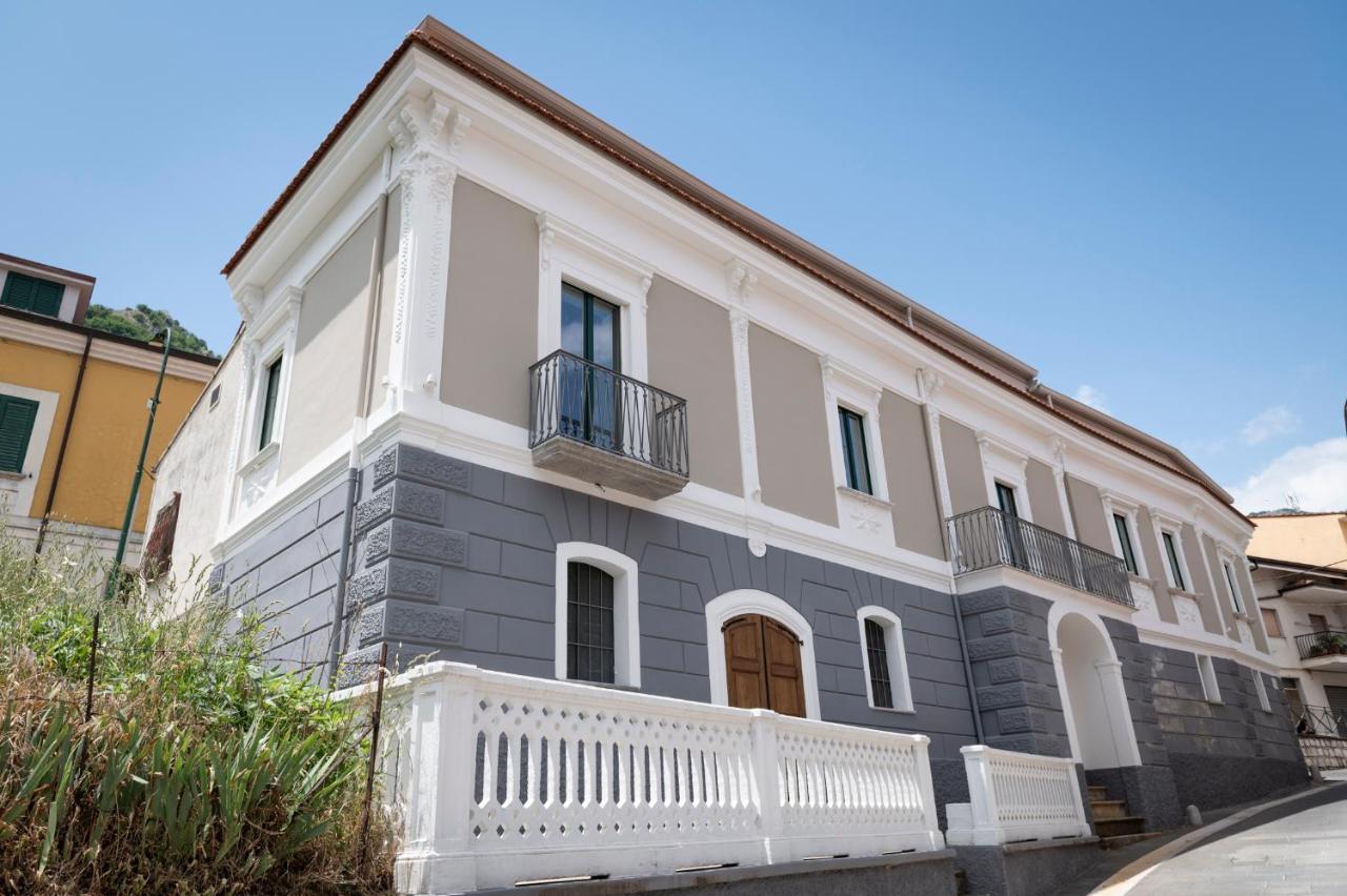Mastu Gilardo Apartment San Pietro al Tanagro ภายนอก รูปภาพ