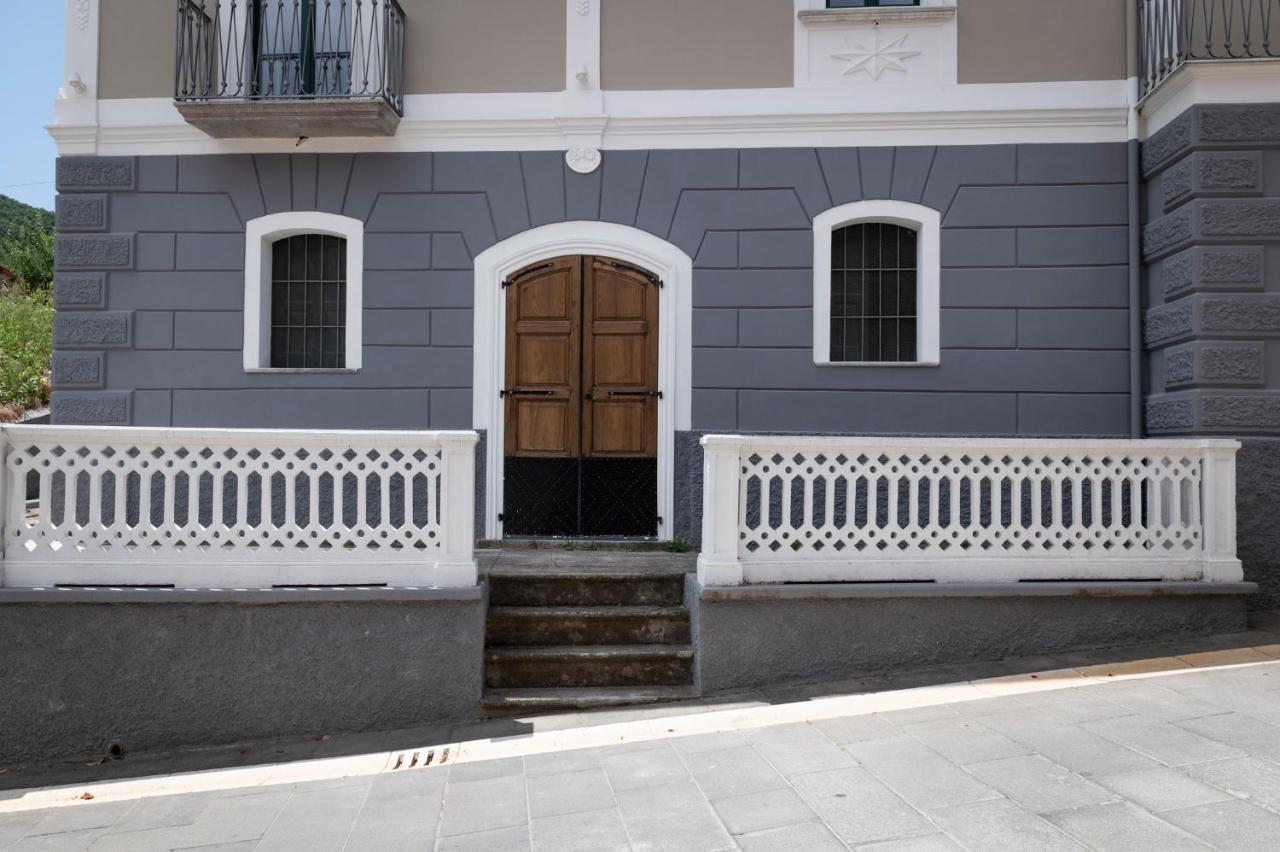 Mastu Gilardo Apartment San Pietro al Tanagro ภายนอก รูปภาพ