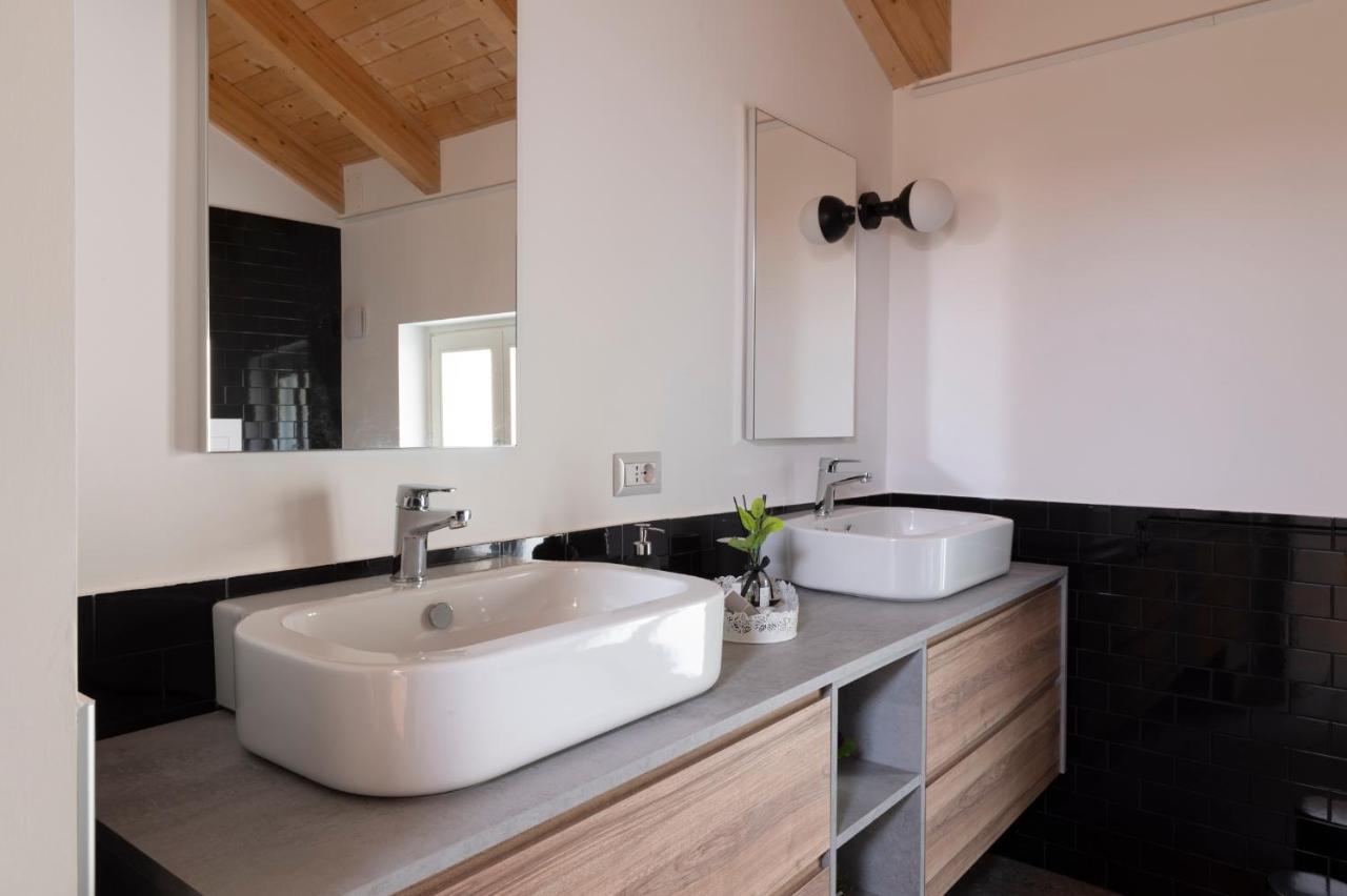 Mastu Gilardo Apartment San Pietro al Tanagro ภายนอก รูปภาพ