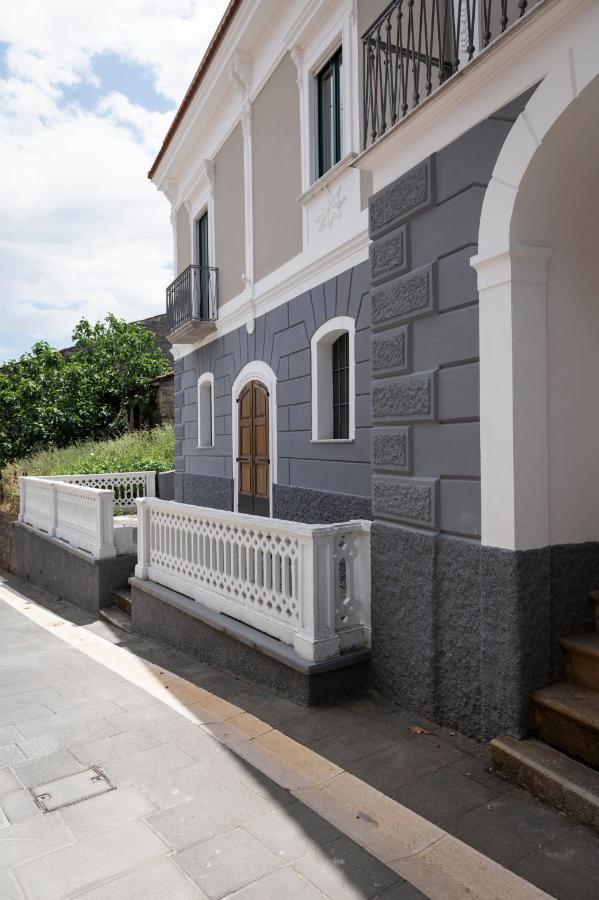 Mastu Gilardo Apartment San Pietro al Tanagro ภายนอก รูปภาพ